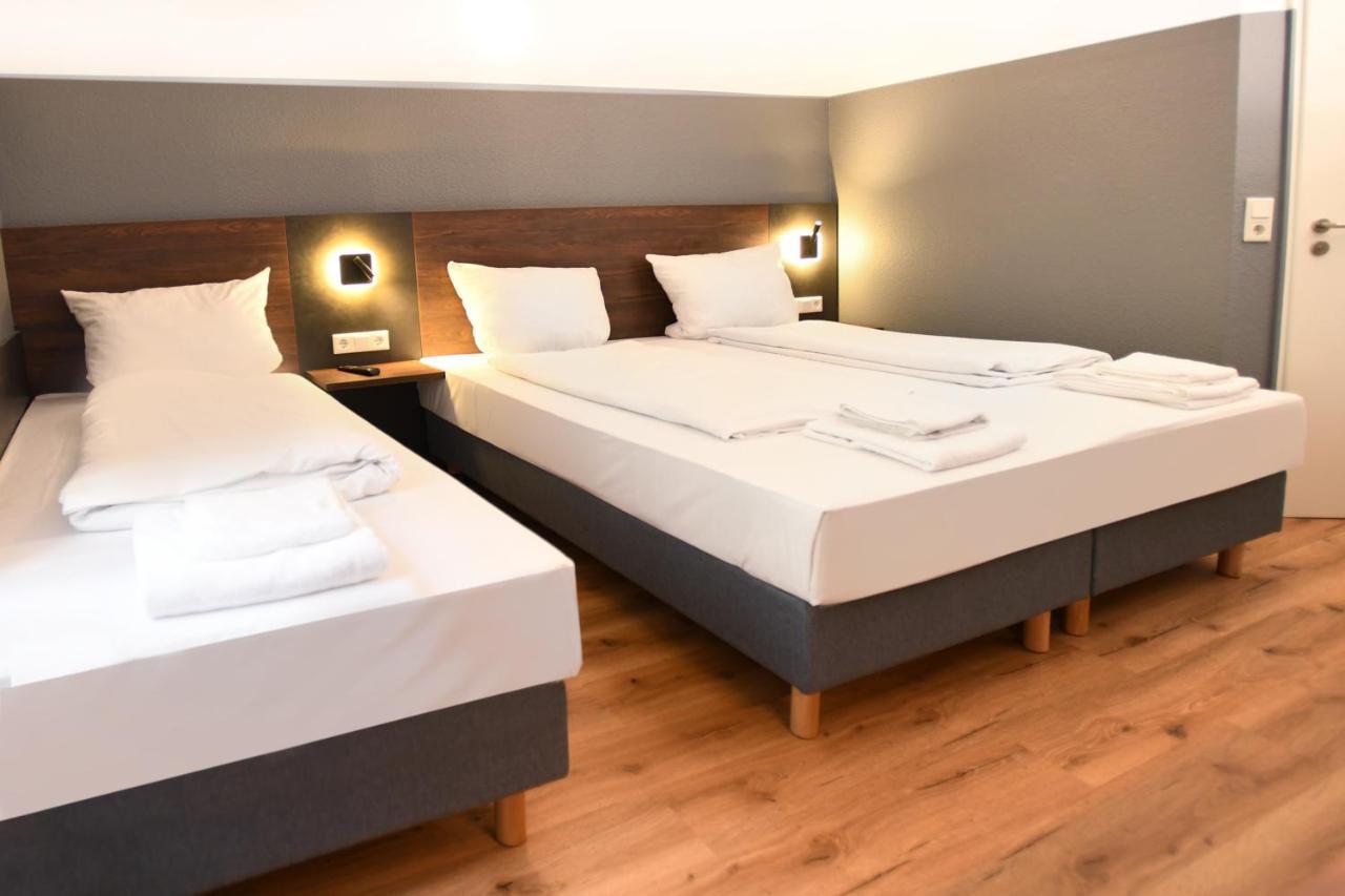 Hotel Apadana Frankfurt Frankfurt am Main Buitenkant foto