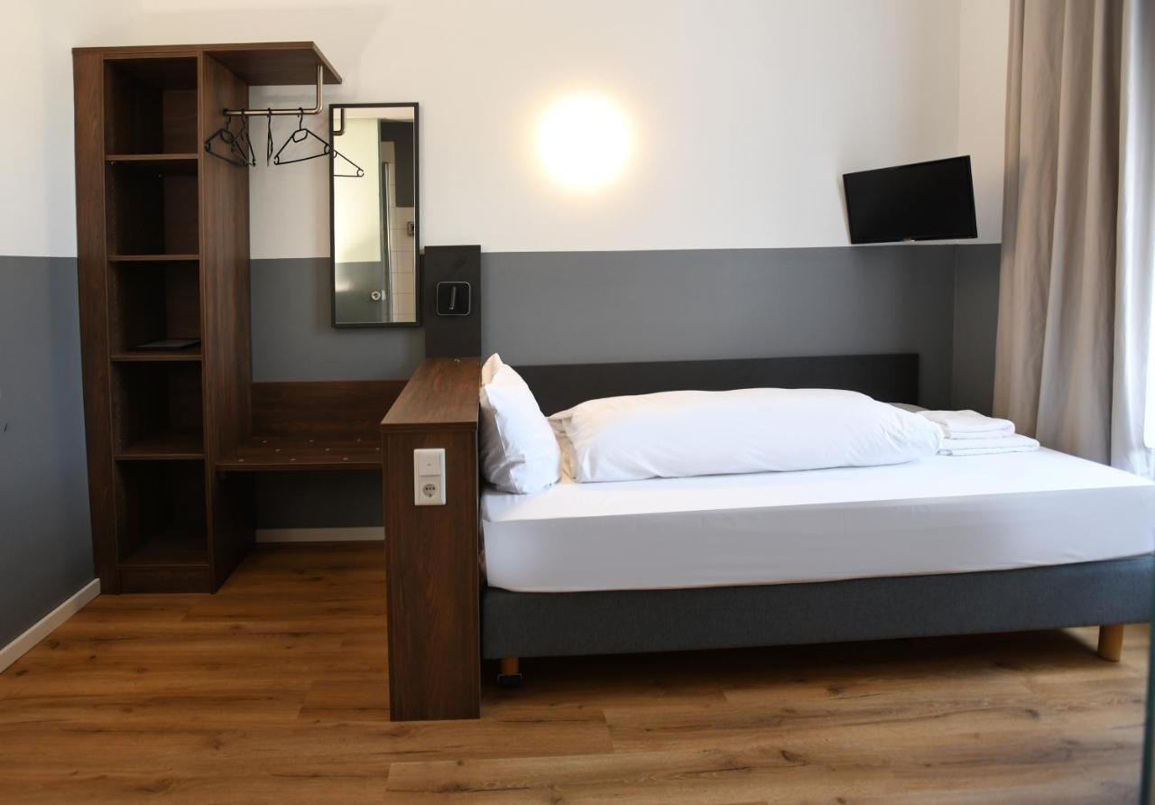 Hotel Apadana Frankfurt Frankfurt am Main Buitenkant foto