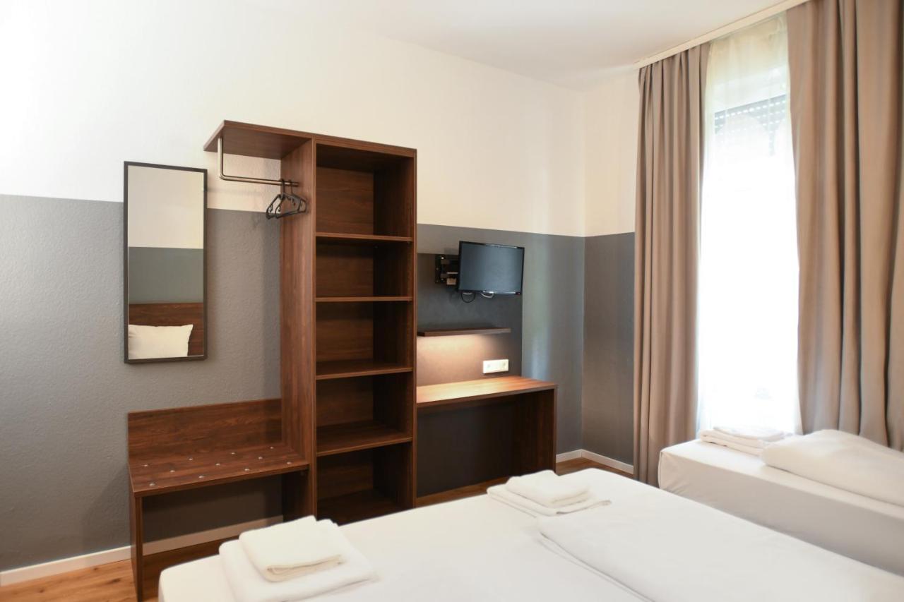 Hotel Apadana Frankfurt Frankfurt am Main Buitenkant foto